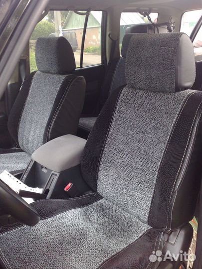 Чехлы на сидения на Опель Мокко