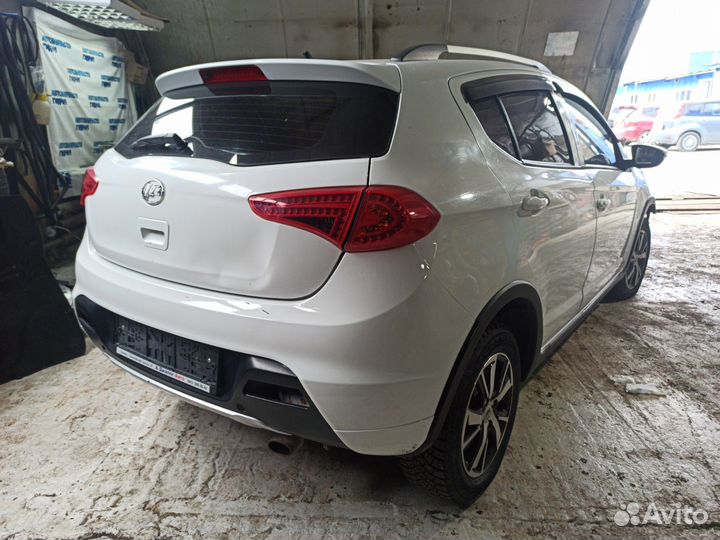 Козырек потолочный правый Lifan X50 2016 A8204200