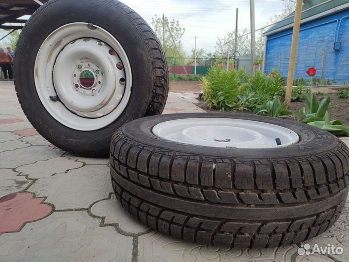 Шины летние 205 55 р16 бу
