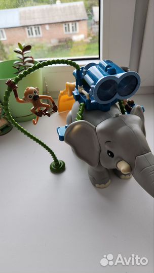 Игрушка слон