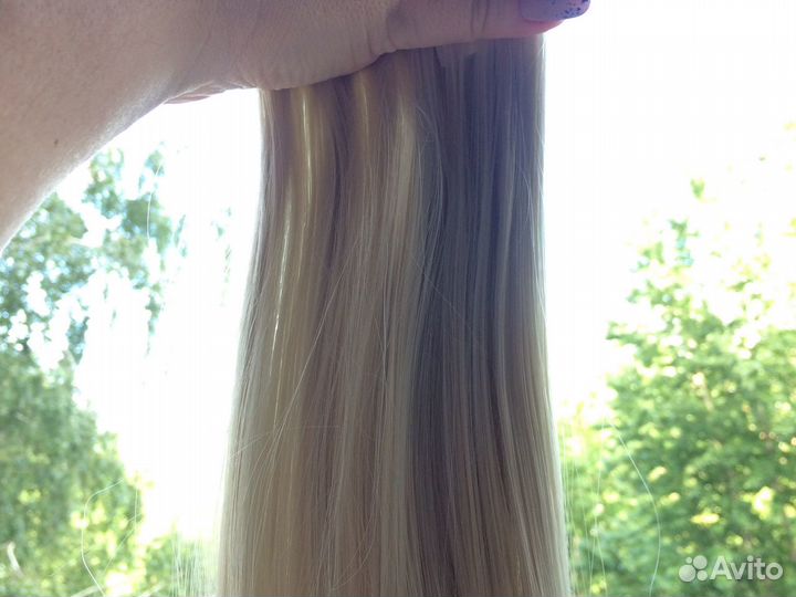 Волосы на заколках искусственные