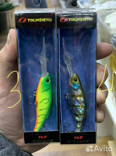19 воблеров на судака Tsuribito Deep Shaker 75f