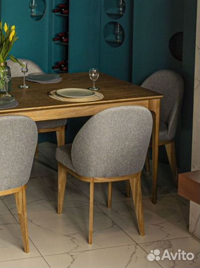 Стол кухонный