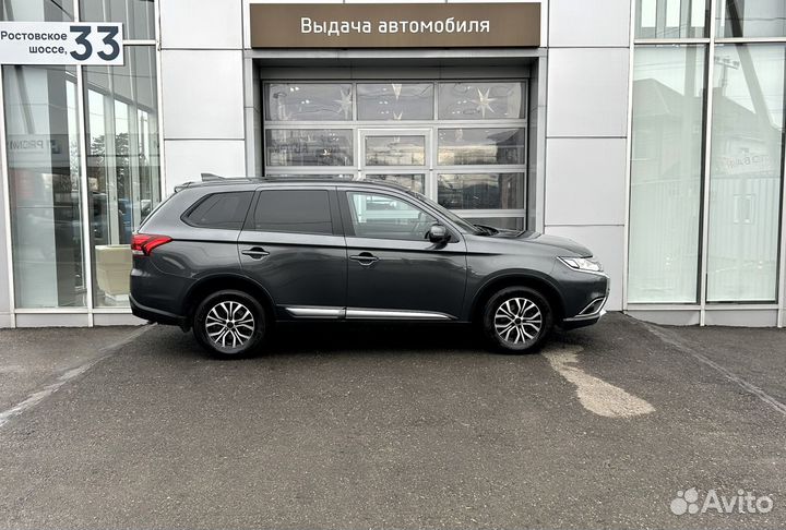 Mitsubishi Outlander 2.0 CVT, 2017, 90 800 км