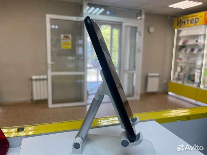 Смартфон Apple iPhone Xr 128GB