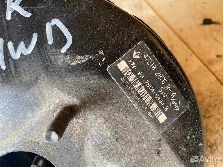 Вакуумный усилитель тормозов Renault Duster