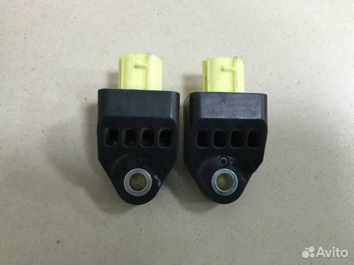 Датчик AIR BAG Toyota Camry V40 2006-2011