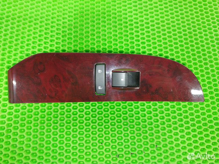 Блок управления эсп передний правый Cadillac Escal