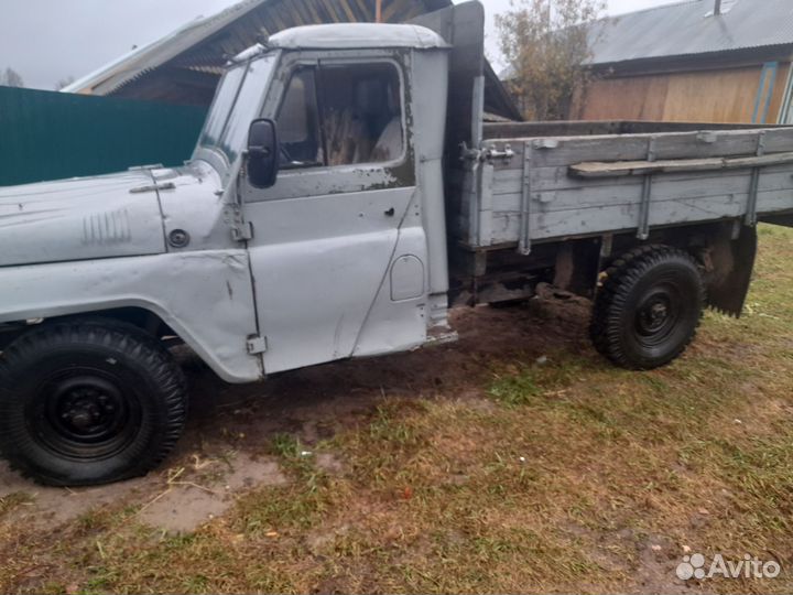 УАЗ 452 бортовой, 2001