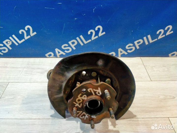 Ступица задняя левая Toyota Mark Ii GX90 1GFE