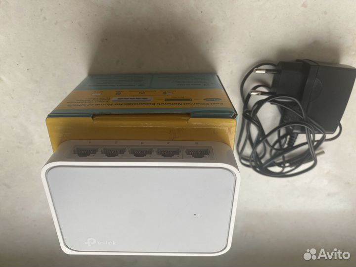 Коммутатор(свитч) TP-Link TL-SF 1005D