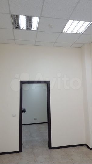 Офисы Осипенко 36 и 56 м² всего 92 м² есть с водой
