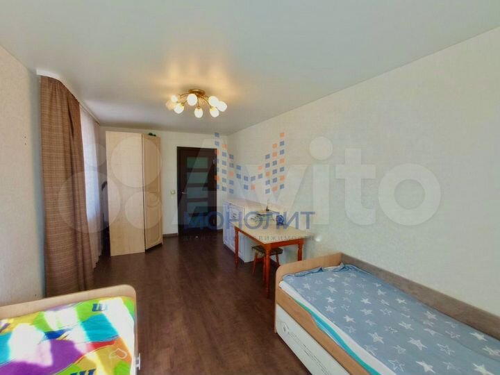 2-к. квартира, 68,4 м², 3/10 эт.