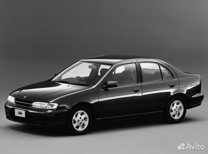 Nissan Pulsar 1.5 AT, 1999, битый, 150 000 км