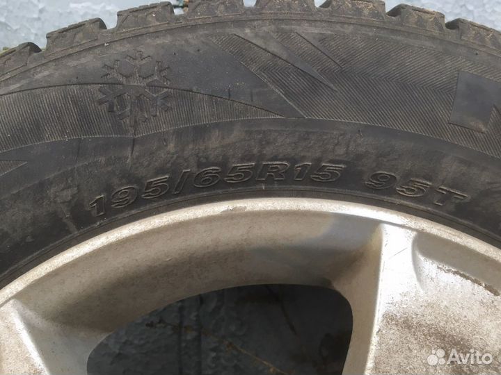 Зимние шины 195/65/R15
