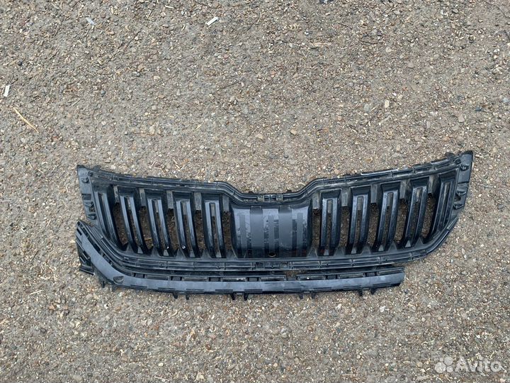 Решетка радиатора Skoda Kodiaq