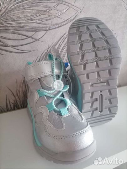 Ботинки для девочки