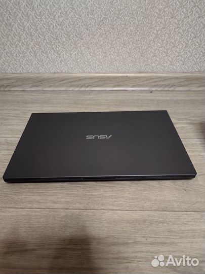 Ноутбук Asus VivoBook 15.6(i3 8145U/MX250/SSD 512)