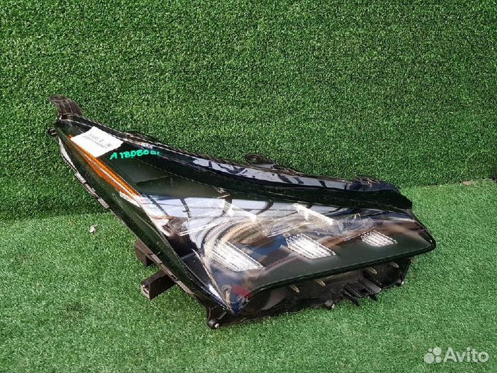 Фара правая Lexus NX200/NX200t/NX300/NX300h