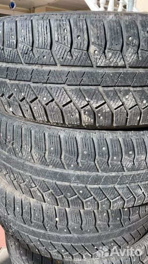 Continental VancoIceContact 225/60 R18 R