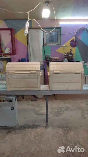 Сундук деревянный