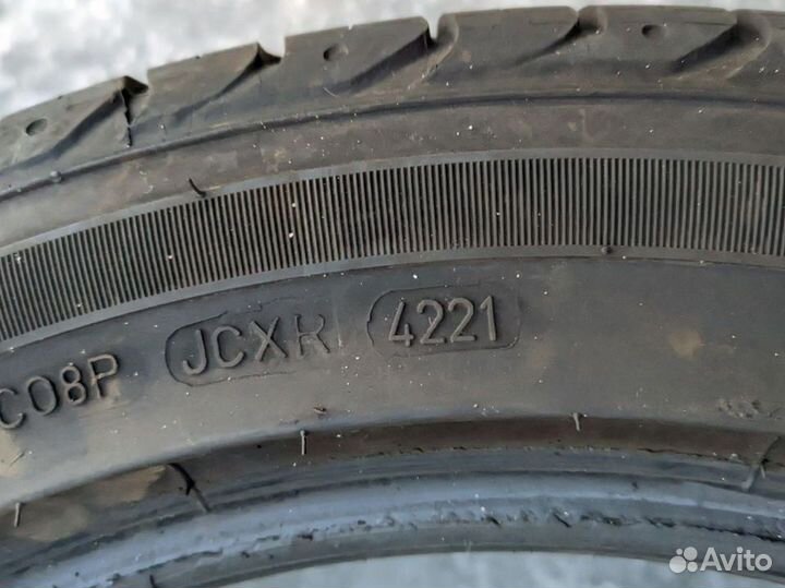 Goodyear Eagle Sport TZ 235/45 R17