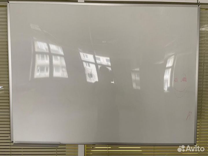 Магнитно маркерная доска бу