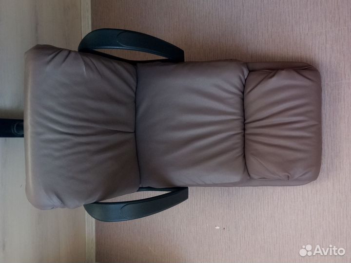 Кресло педикюрное