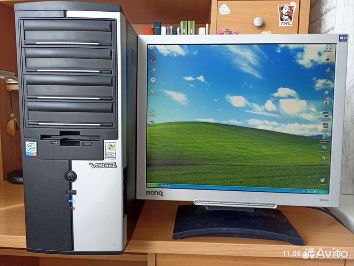 Системный блок и монитор
