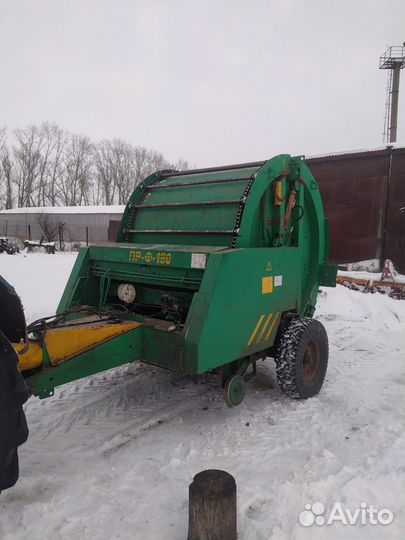 Пресс-подборщик рулонный прф-180