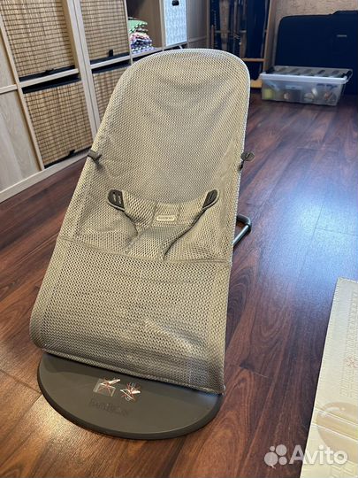 Шезлонг babybjorn mesh