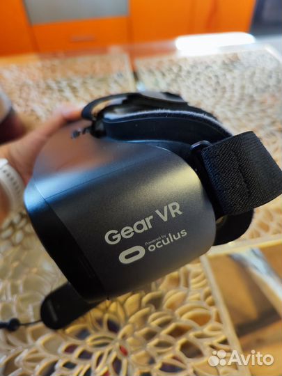 Очки виртуальной реальности Samsung Gear VR
