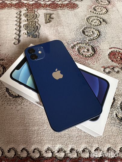 iPhone 12, 64 ГБ