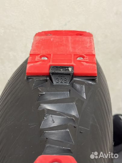 Горнолыжные ботинки dalbello 28.5