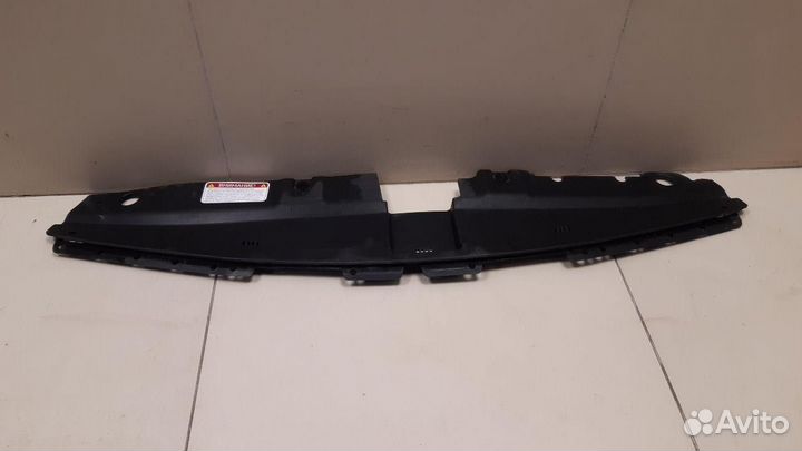 Кожух замка капота Hyundai Solaris