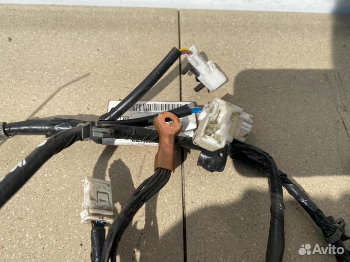 Проводка крышки багажника Nissan Qashqai J10