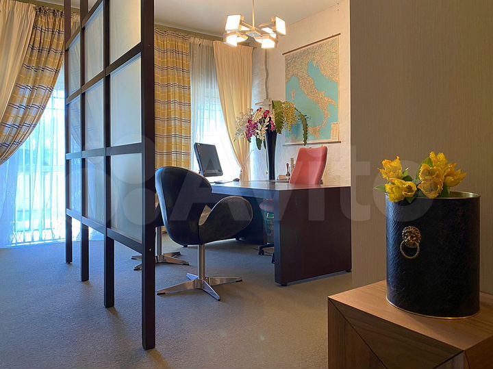 Свободного назначения, 200 м²