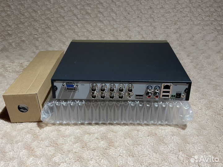 Видеорегистратор на 8 камер