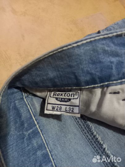 Джинсы 42-44 разм. Узкая талия