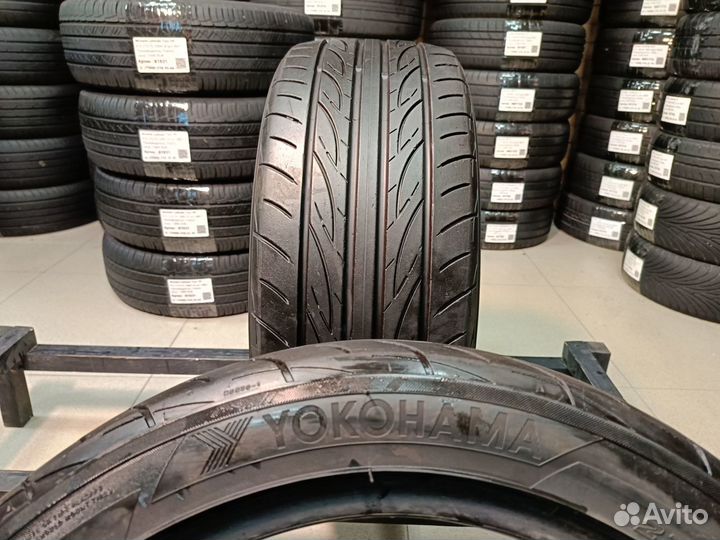 Yokohama Advan Fleva V701 225/45 R17 94W