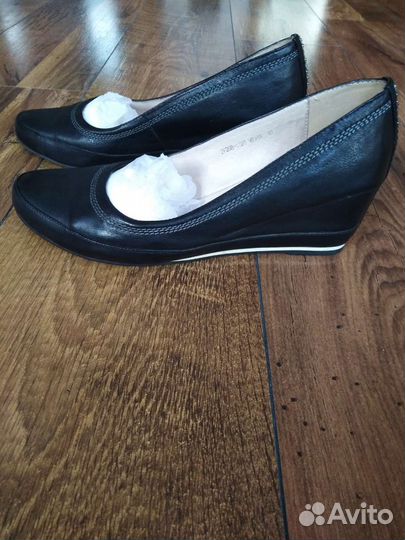 Обувь женская