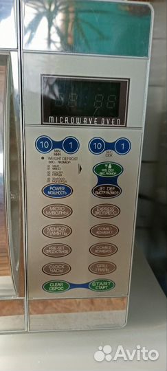 Микроволновка на запчасти bork