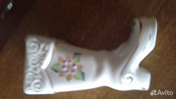 Изделия из фарфора