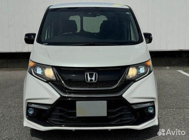 Honda Stepwgn 1.5 CVT, 2017, 30 000 км