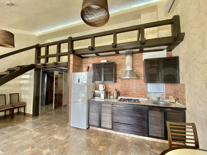 Квартира-студия, 65 м², 8/8 эт.