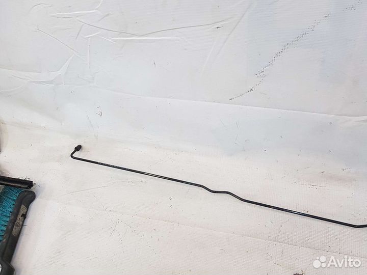 Тормозная трубка VW Touareg 1 7L0614747C