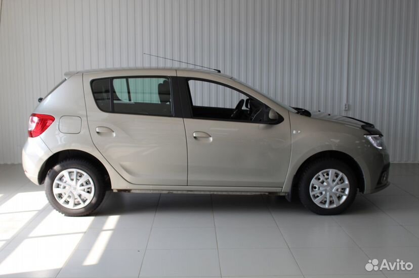 Renault Sandero 1.6 AT, 2018, 48 728 км