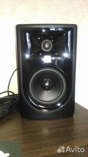 Студийные мониторы jbl 305p mkii