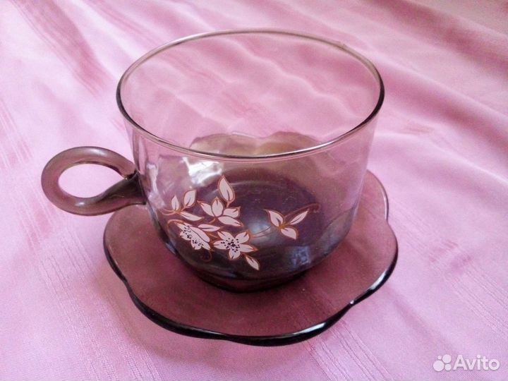 Чашка с блюдцем (стекло)