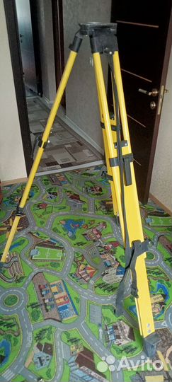 Штатив геодезической